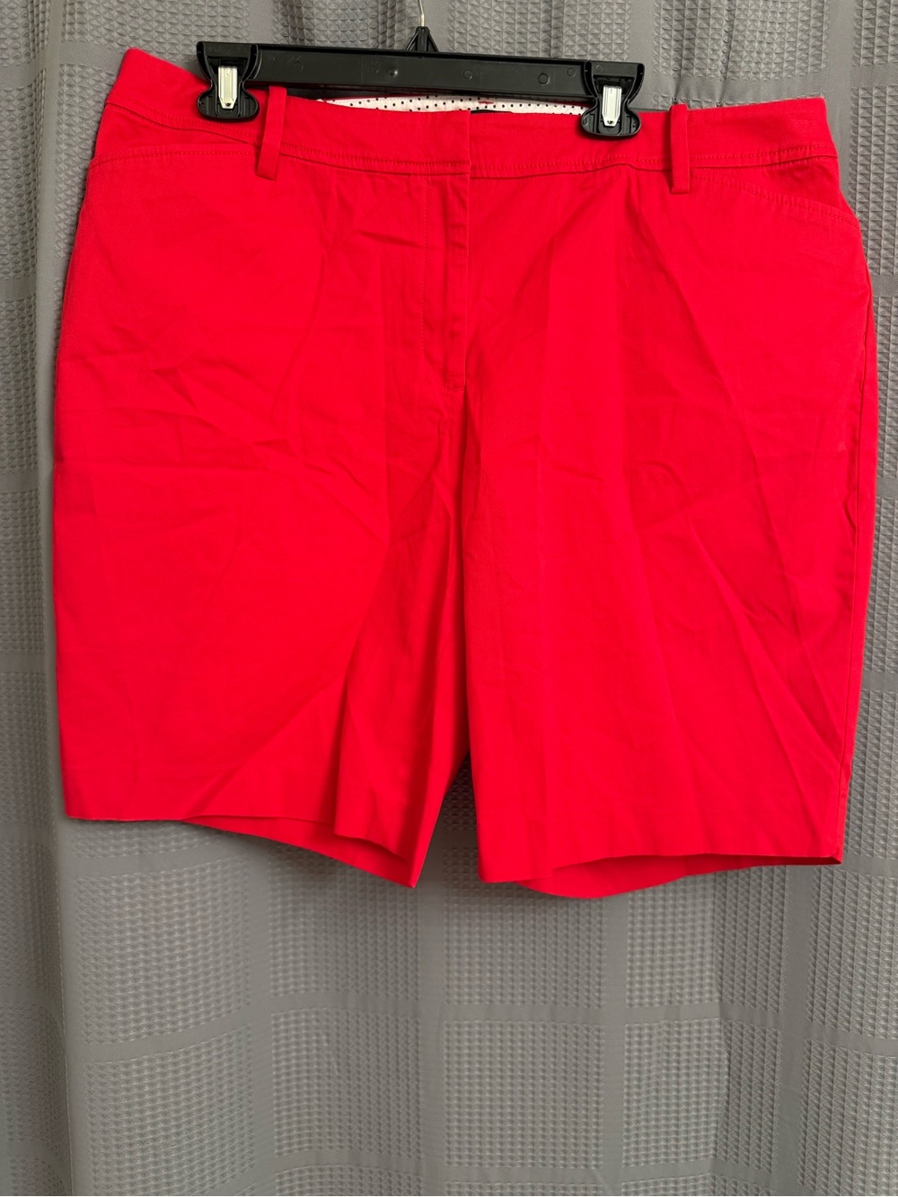 Talbots Women’s Perfect Short 10 1/2” Bermuda Shorts NWT